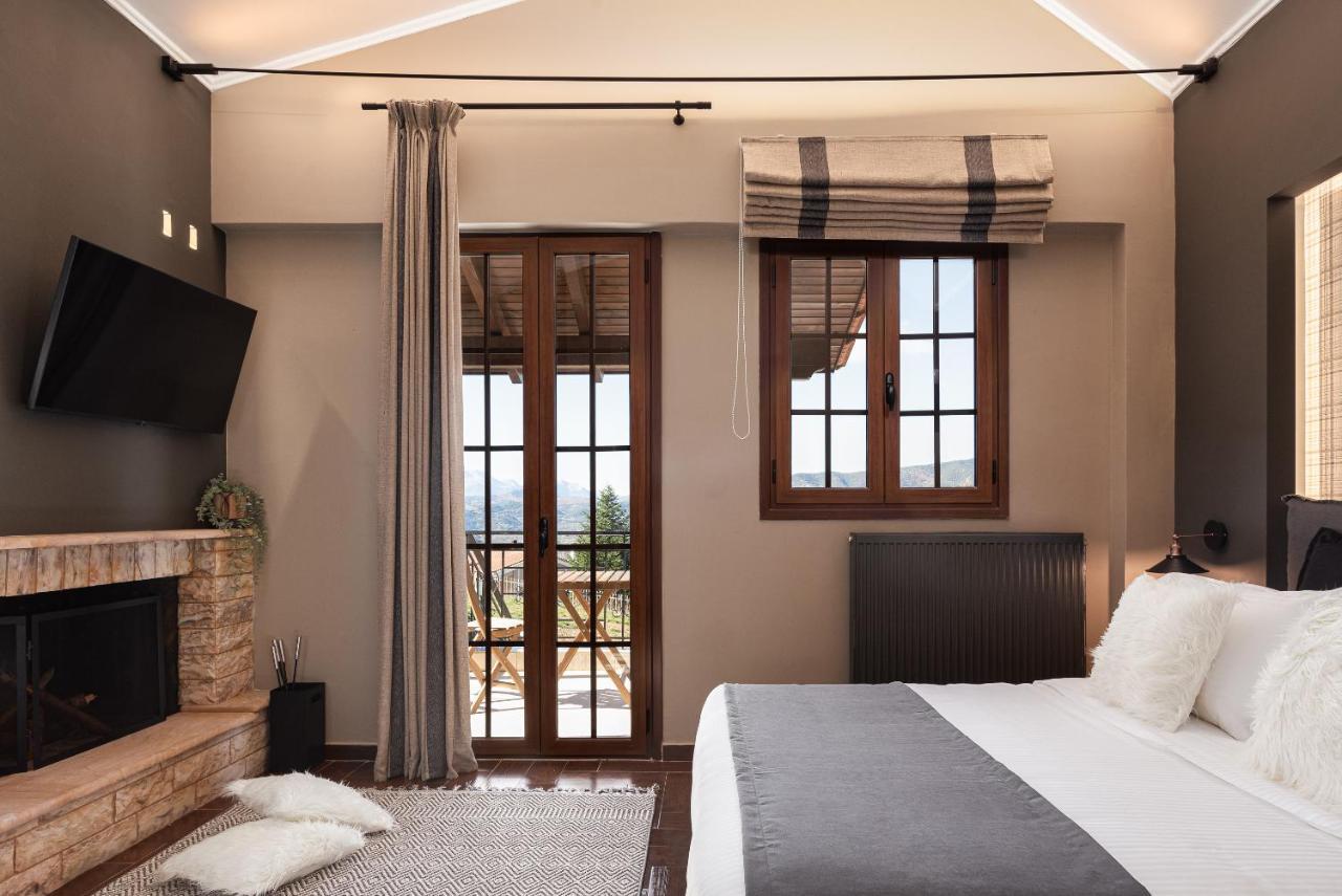 Gm Luxury Suites 卡拉维塔 外观 照片