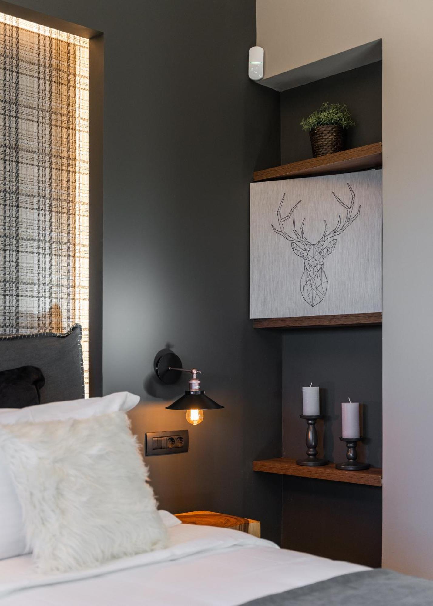 Gm Luxury Suites 卡拉维塔 客房 照片